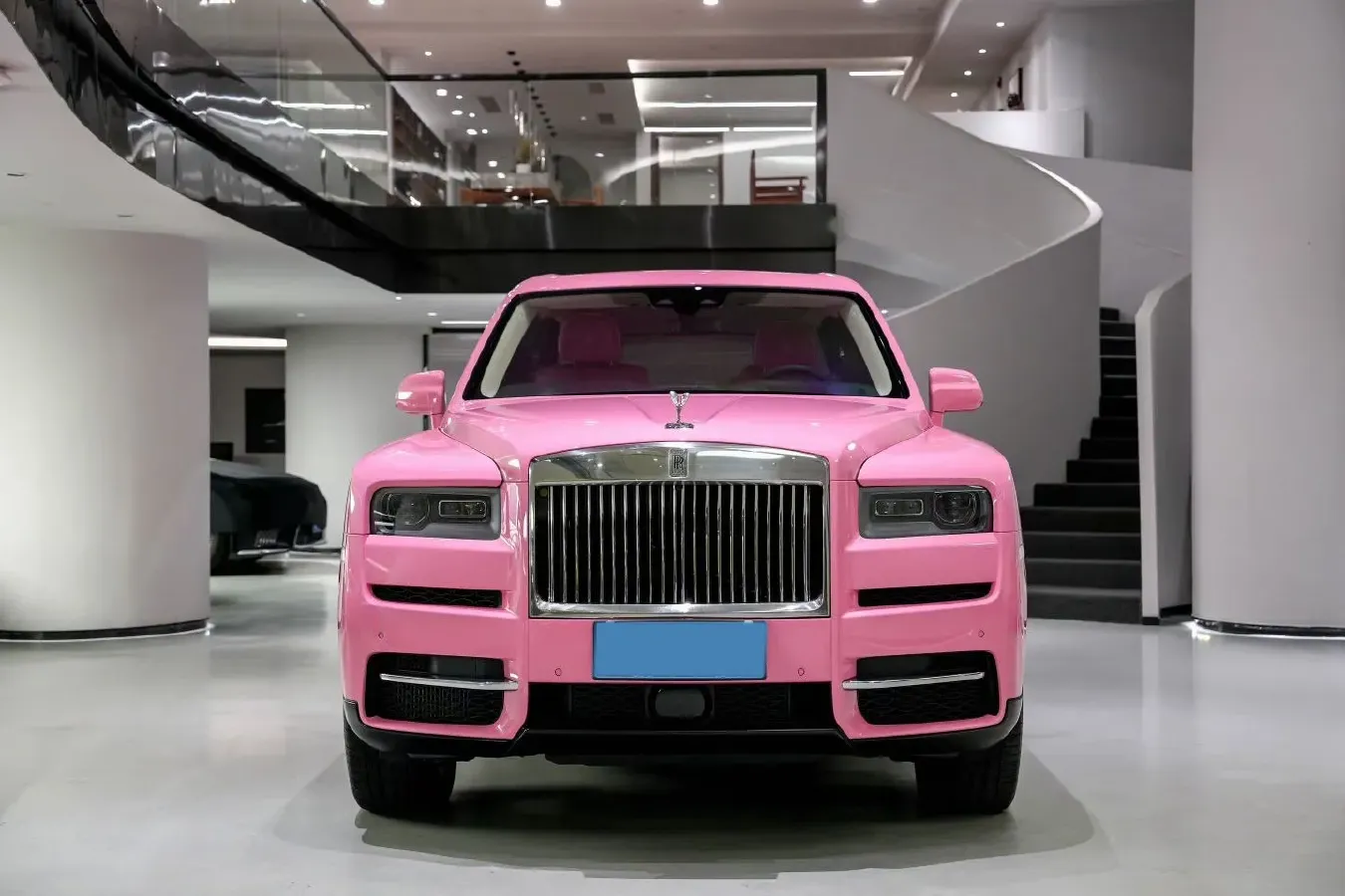 2024 Rolls-Royce Cullinan 6.7T 571HP V12 8AT,autocango,china used car exporter,china ev exporter,chinese used car exporter,chinese used ev exporter