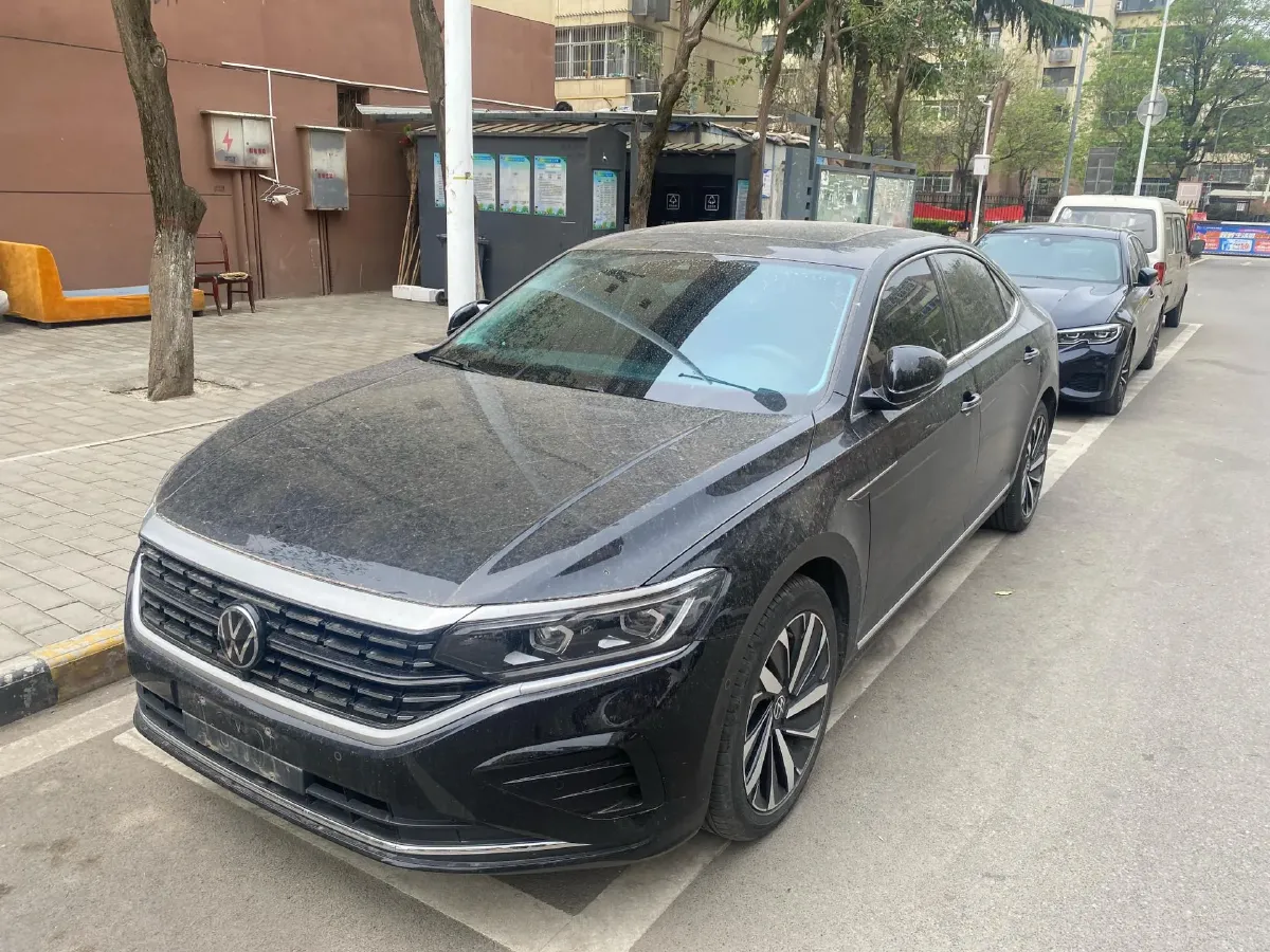 2023 Volkswagen Passat 2.0T 186HP L4 7DCT,autocango,china used car exporter,china ev exporter,chinese used car exporter,chinese used ev exporter