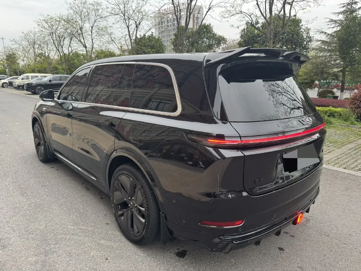 2023 Li L9 Range Extended 154HP REEV 42.6KWH,autocango,china used car exporter,china ev exporter,chinese used car exporter,chinese used ev exporter