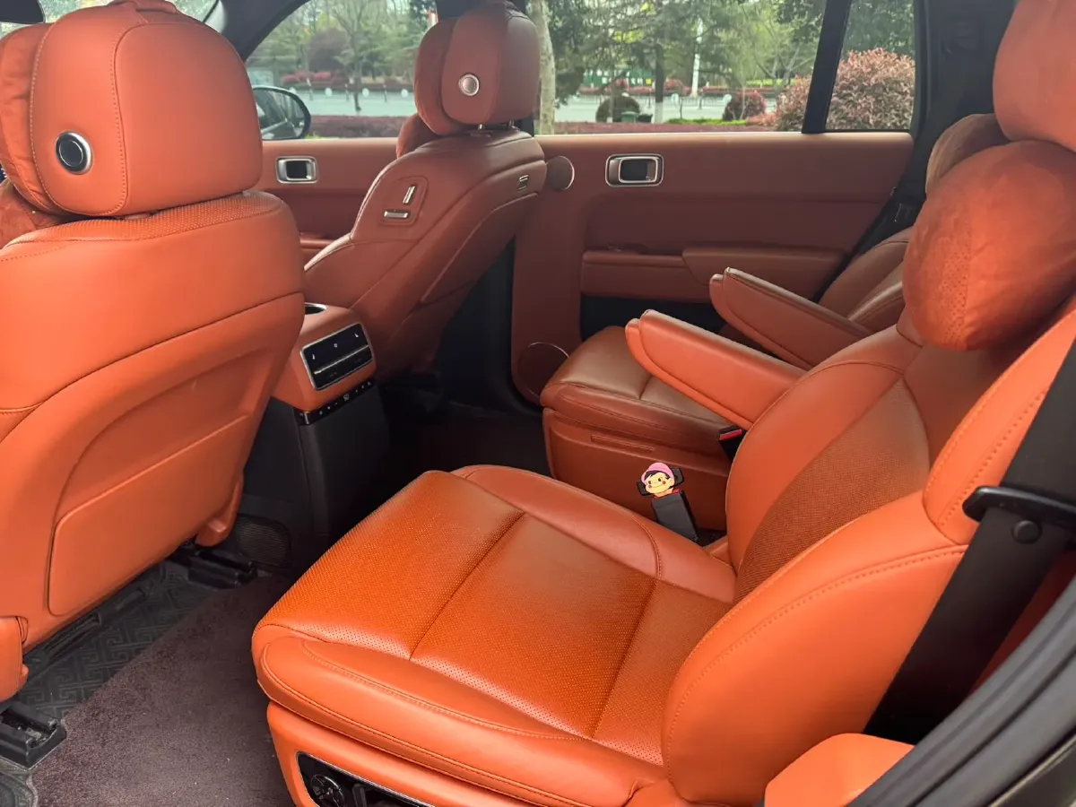 2023 Li L9 Range Extended 154HP REEV 42.6KWH,autocango,china used car exporter,china ev exporter,chinese used car exporter,chinese used ev exporter