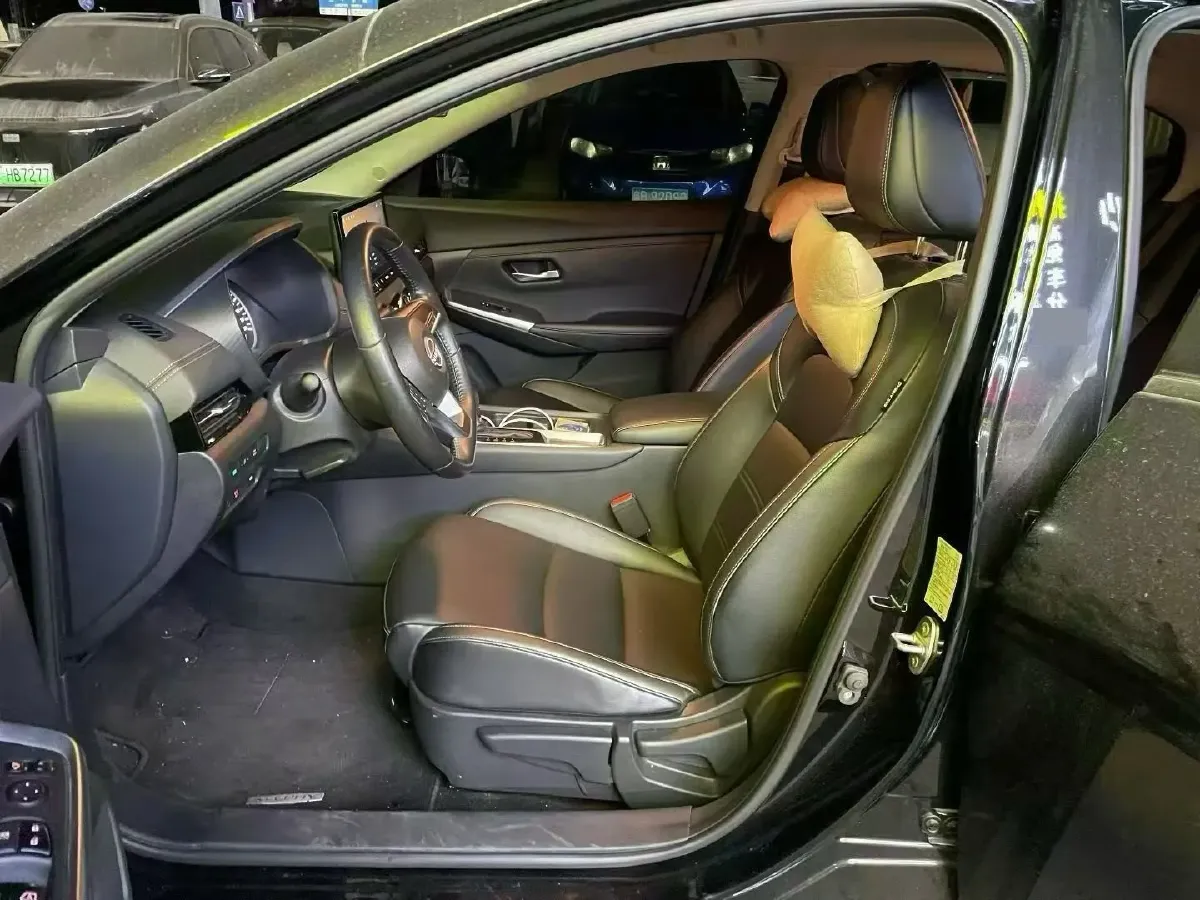 2023 Nissan Sylphy 1.6L 135HP L4 CVT,autocango,china used car exporter,china ev exporter,chinese used car exporter,chinese used ev exporter