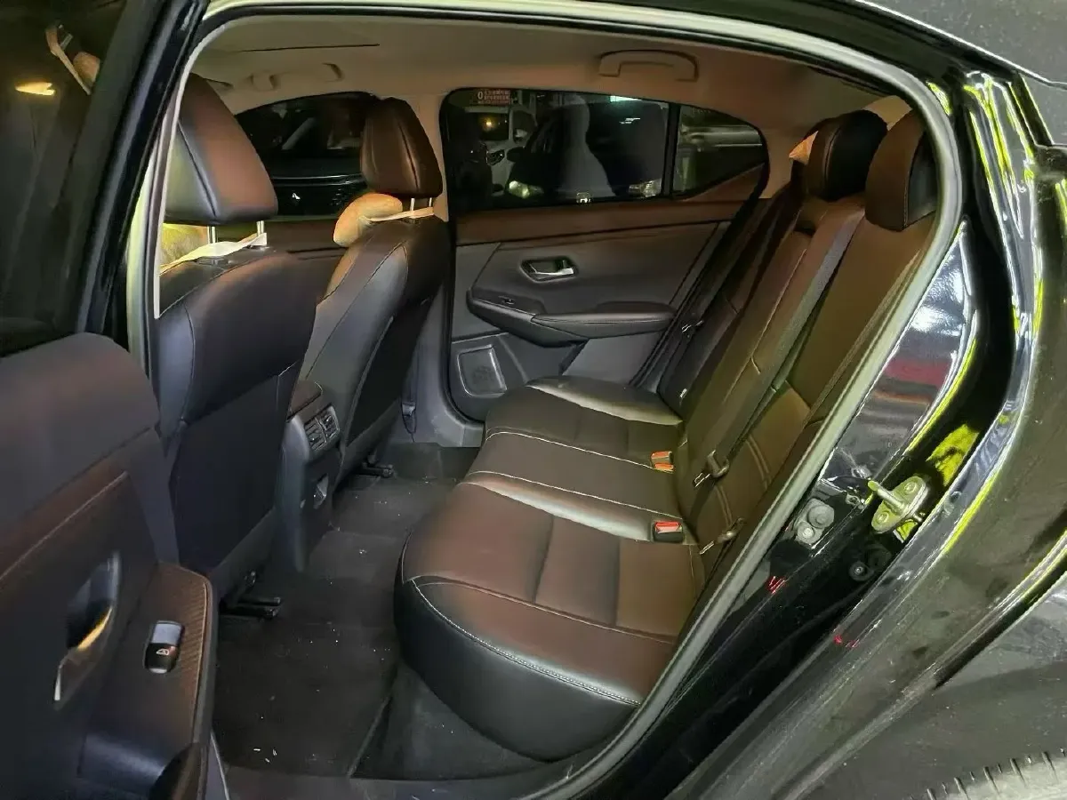 2023 Nissan Sylphy 1.6L 135HP L4 CVT,autocango,china used car exporter,china ev exporter,chinese used car exporter,chinese used ev exporter