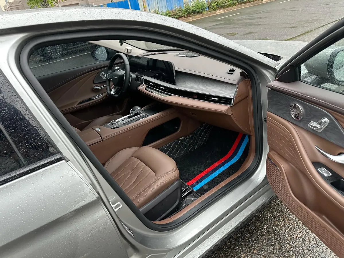 2023 Chery Arrizo 8 2.0T 254HP L4 7DCT,autocango,china used car exporter,china ev exporter,chinese used car exporter,chinese used ev exporter