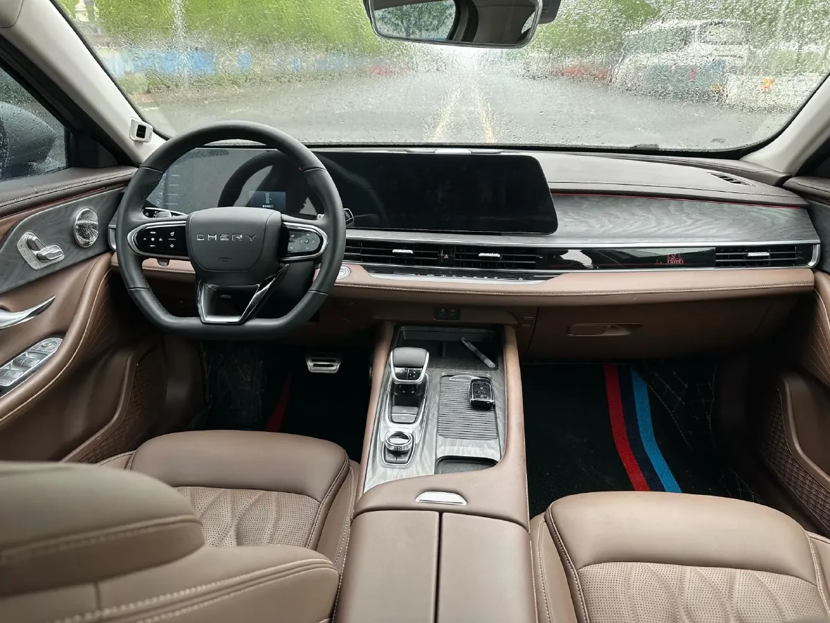 2023 Chery Arrizo 8 2.0T 254HP L4 7DCT,autocango,china used car exporter,china ev exporter,chinese used car exporter,chinese used ev exporter