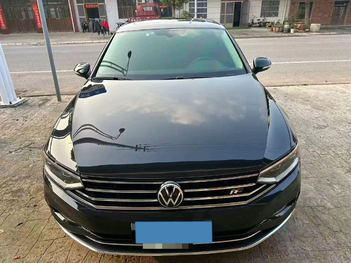 2021 Volkswagen Magotan 2.0T 186HP L4 7DCT,autocango,china used car exporter,china ev exporter,chinese used car exporter,chinese used ev exporter