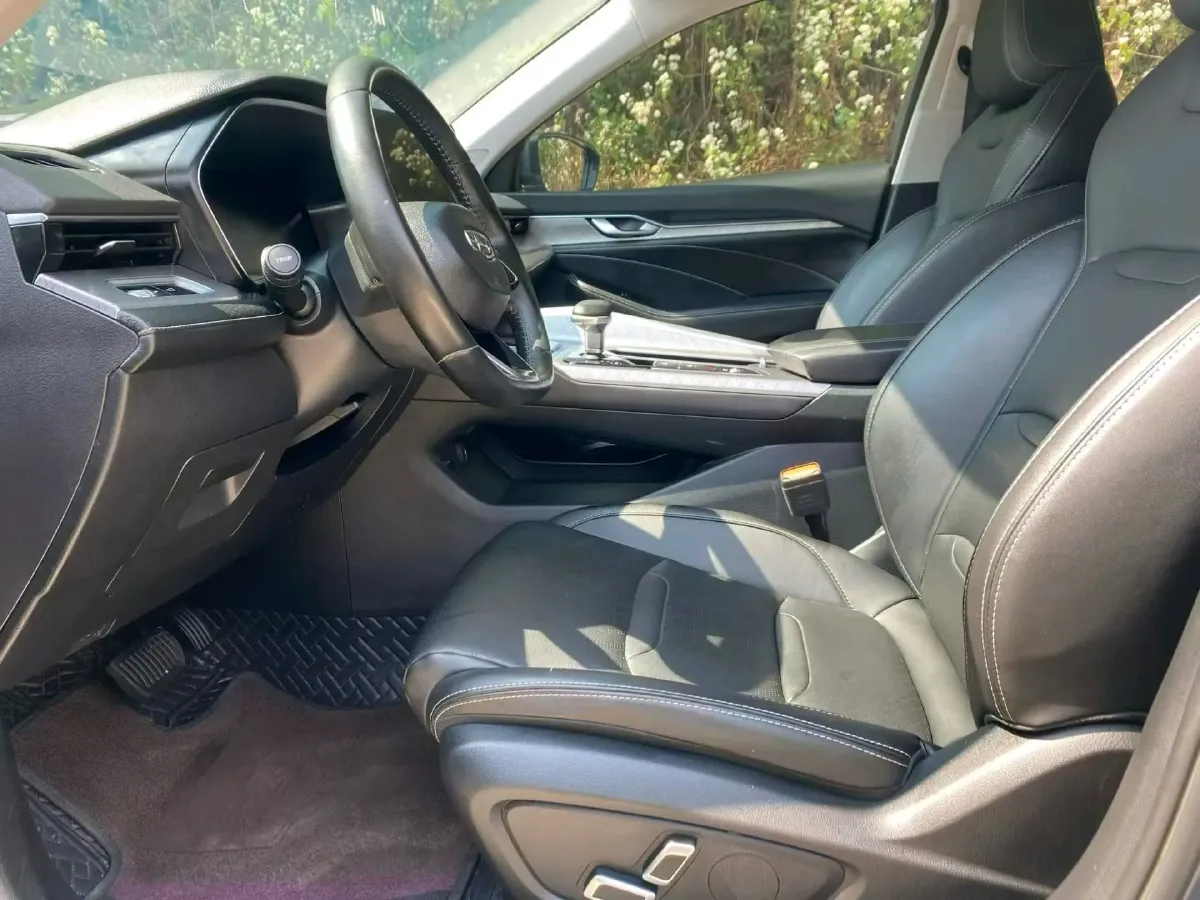 2021 Geely Preface 2.0T 190HP L4 7DCT,autocango,china used car exporter,china ev exporter,chinese used car exporter,chinese used ev exporter