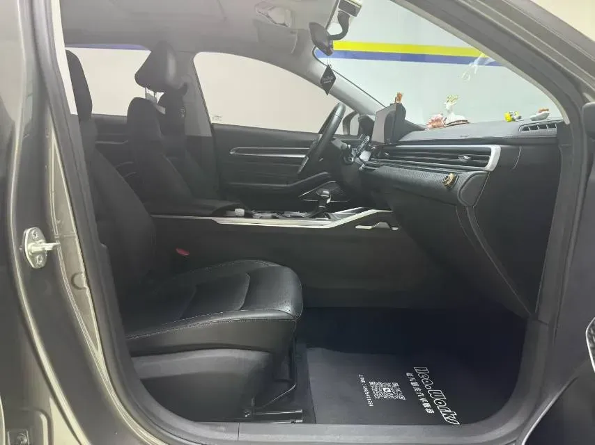 2022 Geely Emgrand 1.5L 114HP L4 CVT,autocango,china used car exporter,china ev exporter,chinese used car exporter,chinese used ev exporter