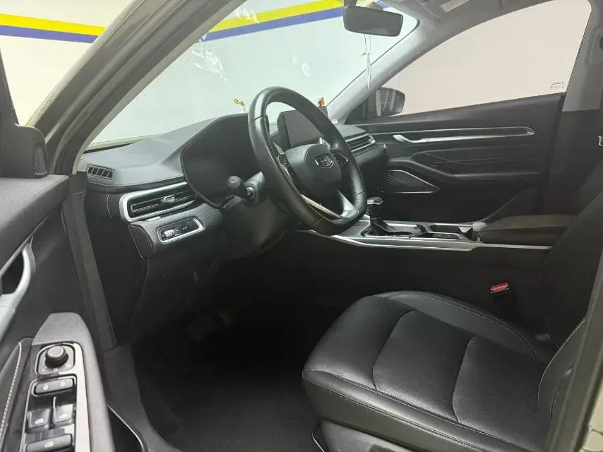 2022 Geely Emgrand 1.5L 114HP L4 CVT,autocango,china used car exporter,china ev exporter,chinese used car exporter,chinese used ev exporter