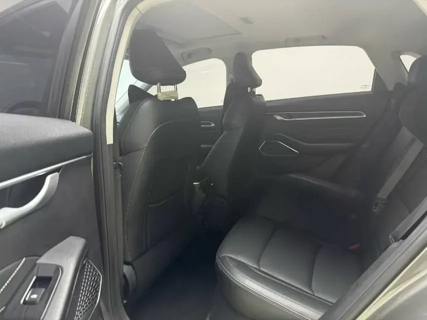 2022 Geely Emgrand 1.5L 114HP L4 CVT,autocango,china used car exporter,china ev exporter,chinese used car exporter,chinese used ev exporter