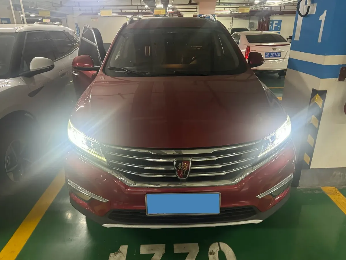 2019 Roewe i6 1.5T 169HP L4 7DCT,autocango,china used car exporter,china ev exporter,chinese used car exporter,chinese used ev exporter