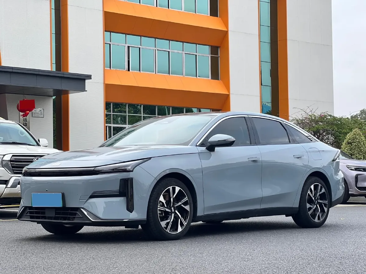 2023 Geely Galaxy L6 1.5T 163HP L4 3DHT PHEV,autocango,china used car exporter,china ev exporter,chinese used car exporter,chinese used ev exporter