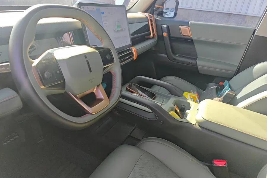 2024 JMC DaDao 2.3T 245HP L4 8AT,autocango,china used car exporter,china ev exporter,chinese used car exporter,chinese used ev exporter