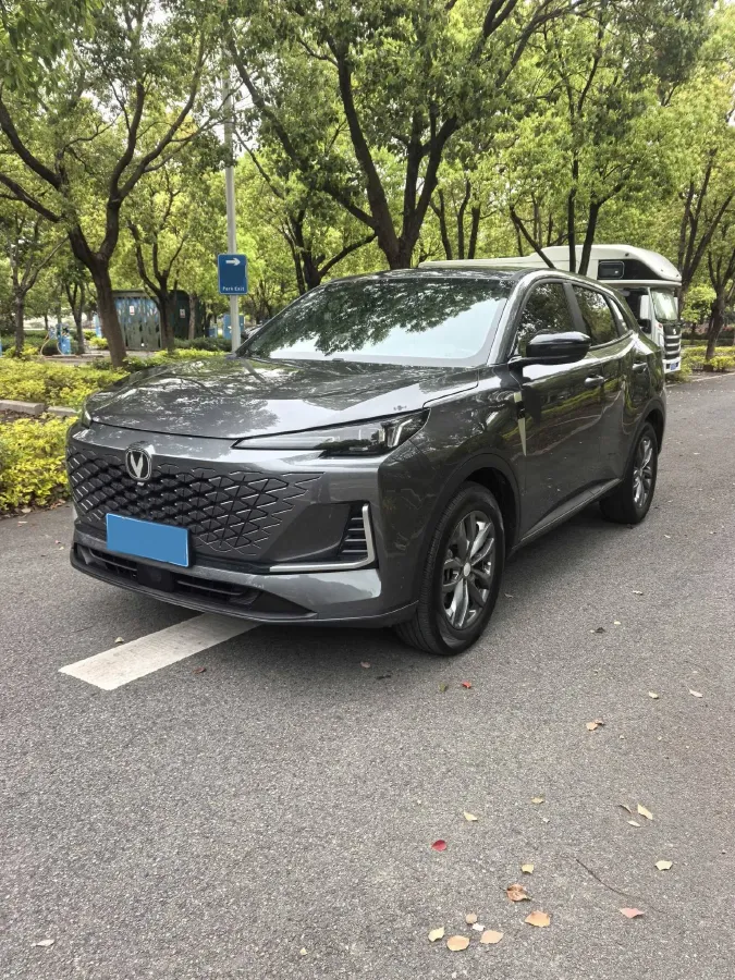 2023 ChangAn CS55 Plus 1.5T 188HP L4 7DCT,autocango,china used car exporter,china ev exporter,chinese used car exporter,chinese used ev exporter