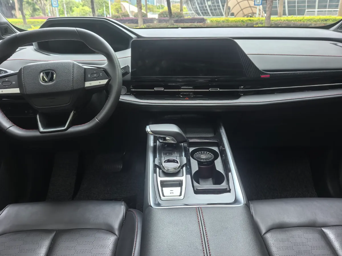 2023 ChangAn CS55 Plus 1.5T 188HP L4 7DCT,autocango,china used car exporter,china ev exporter,chinese used car exporter,chinese used ev exporter