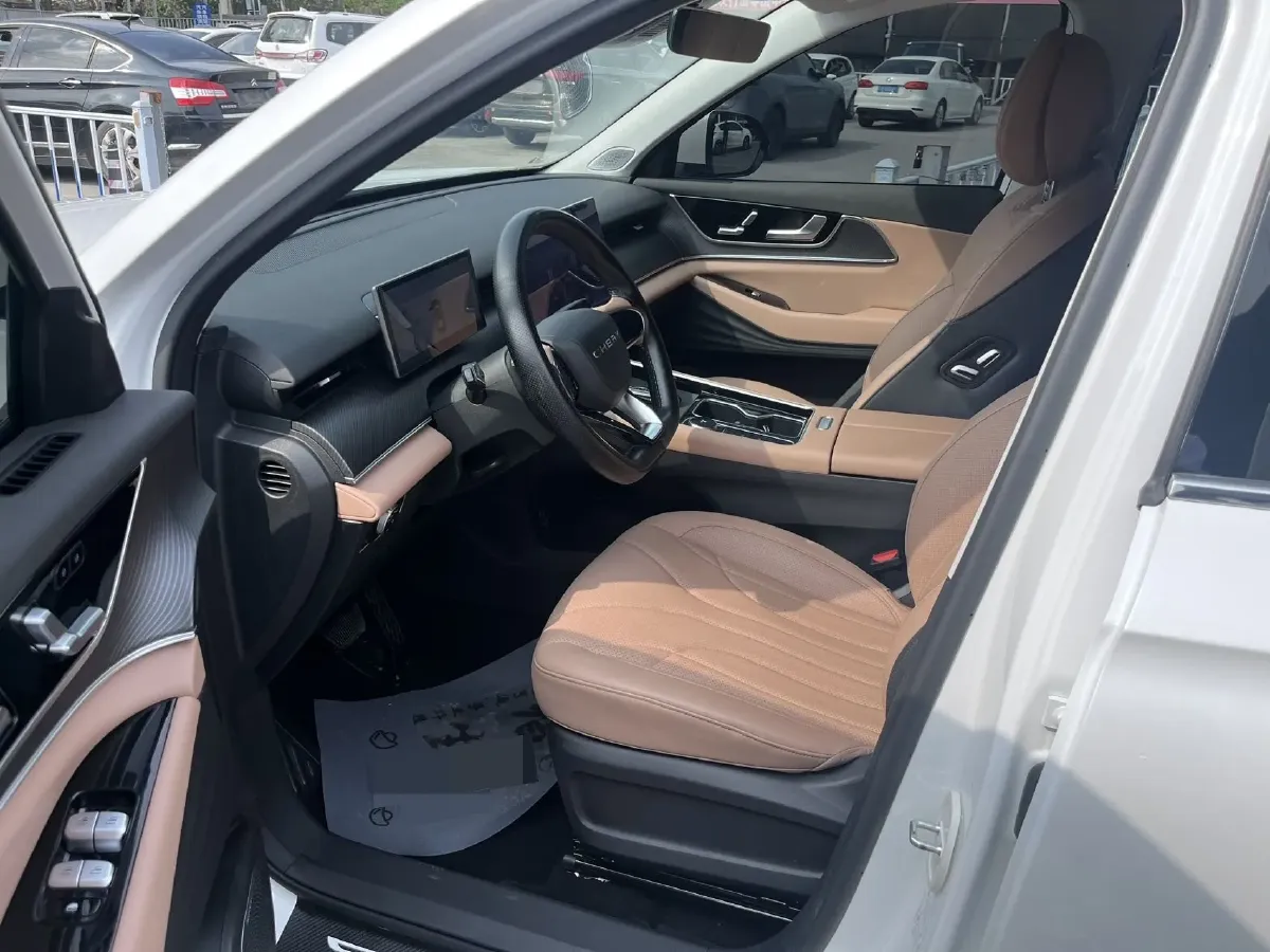 2024 Chery Tiggo8L 2.0T 254HP L4 8AT,autocango,china used car exporter,china ev exporter,chinese used car exporter,chinese used ev exporter