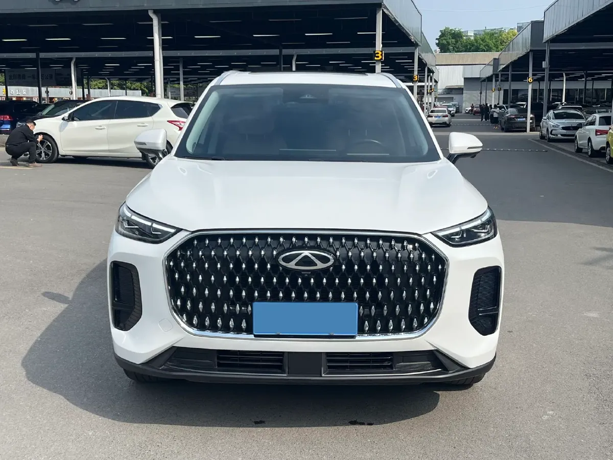2024 Chery Tiggo8L 2.0T 254HP L4 8AT,autocango,china used car exporter,china ev exporter,chinese used car exporter,chinese used ev exporter
