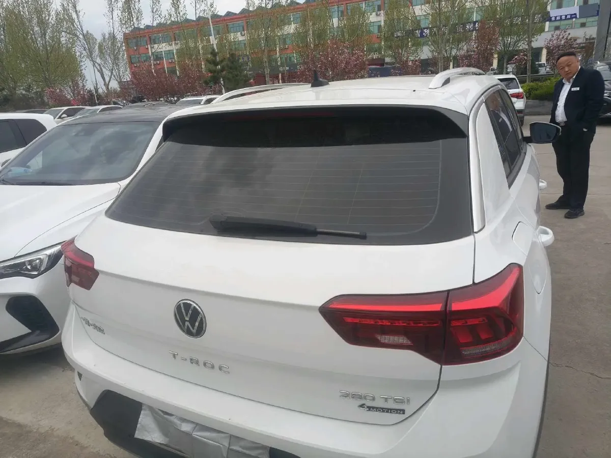 2022 Volkswagen T-Roc 1.4T 150HP L4 7DCT,autocango,china used car exporter,china ev exporter,chinese used car exporter,chinese used ev exporter