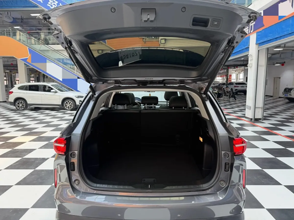 2021 GAC Trumpchi GS4 Plus 1.5T 169HP L4 6AT,autocango,china used car exporter,china ev exporter,chinese used car exporter,chinese used ev exporter