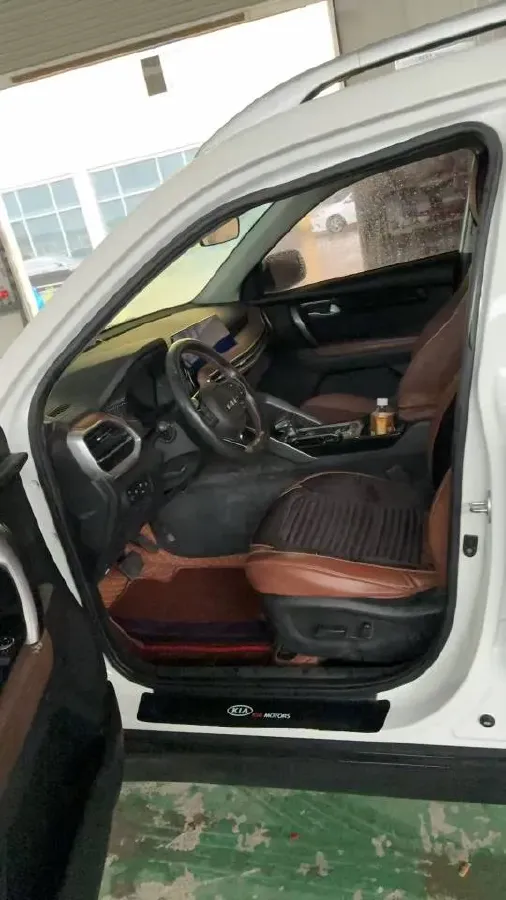 2021 Kia Sportage R 2.0L 161HP L4 6AT,autocango,china used car exporter,china ev exporter,chinese used car exporter,chinese used ev exporter