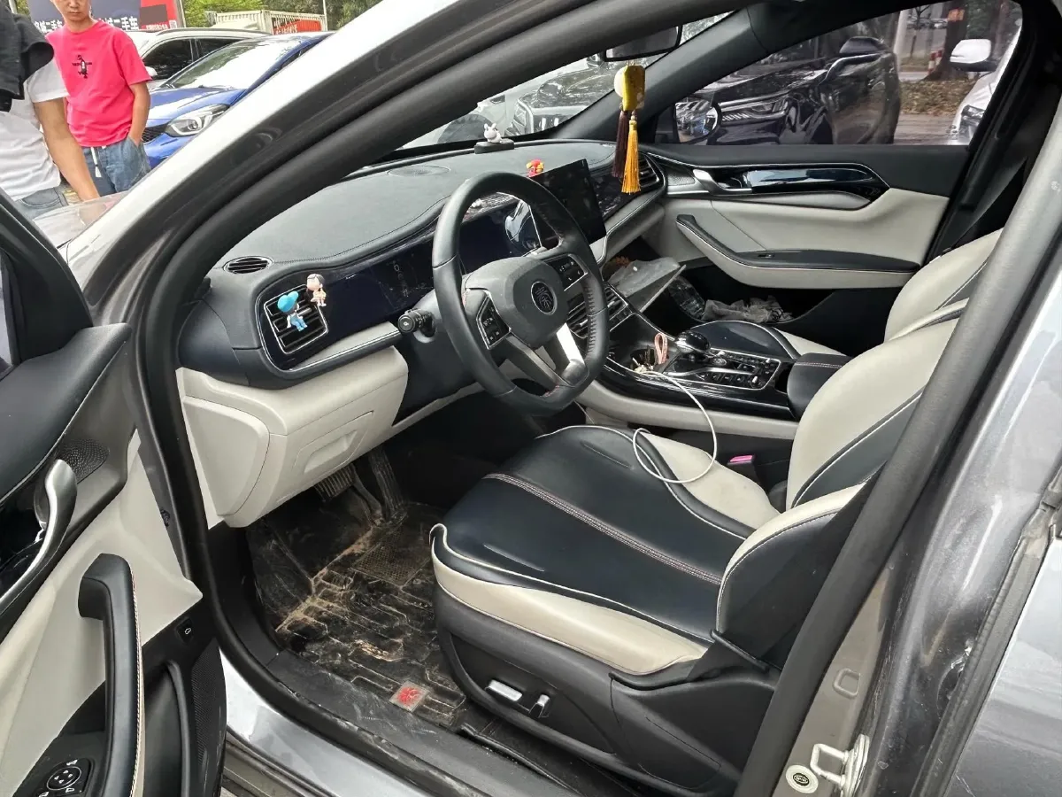 2021 Haval F7 1.5T 169HP L4 7DCT,autocango,china used car exporter,china ev exporter,chinese used car exporter,chinese used ev exporter