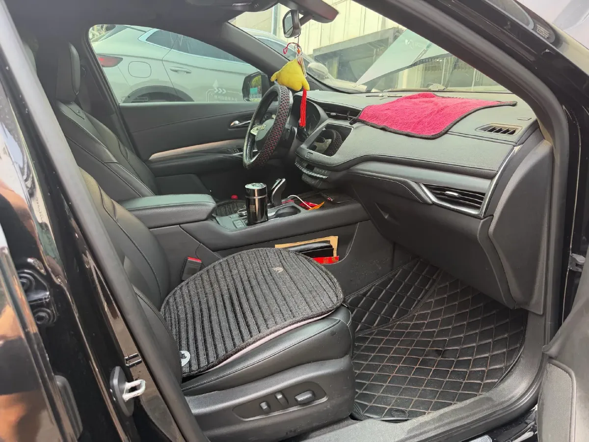 2020 Cadillac XT4 2.0T 241HP L4 9AT,autocango,china used car exporter,china ev exporter,chinese used car exporter,chinese used ev exporter