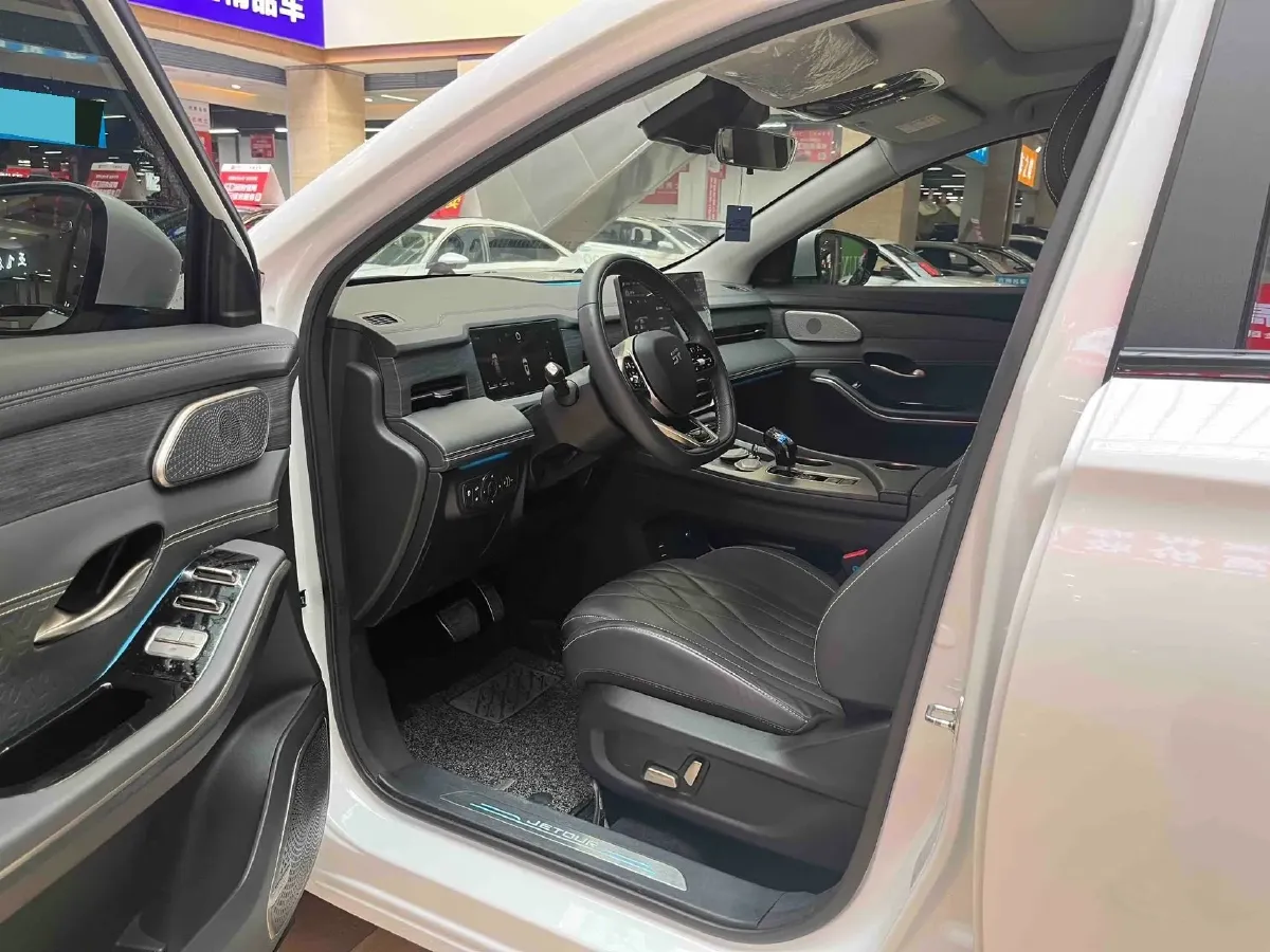 2025 Jetour X90 C-DM 1.5T 156HP L4 2DHT PHEV,autocango,china used car exporter,china ev exporter,chinese used car exporter,chinese used ev exporter