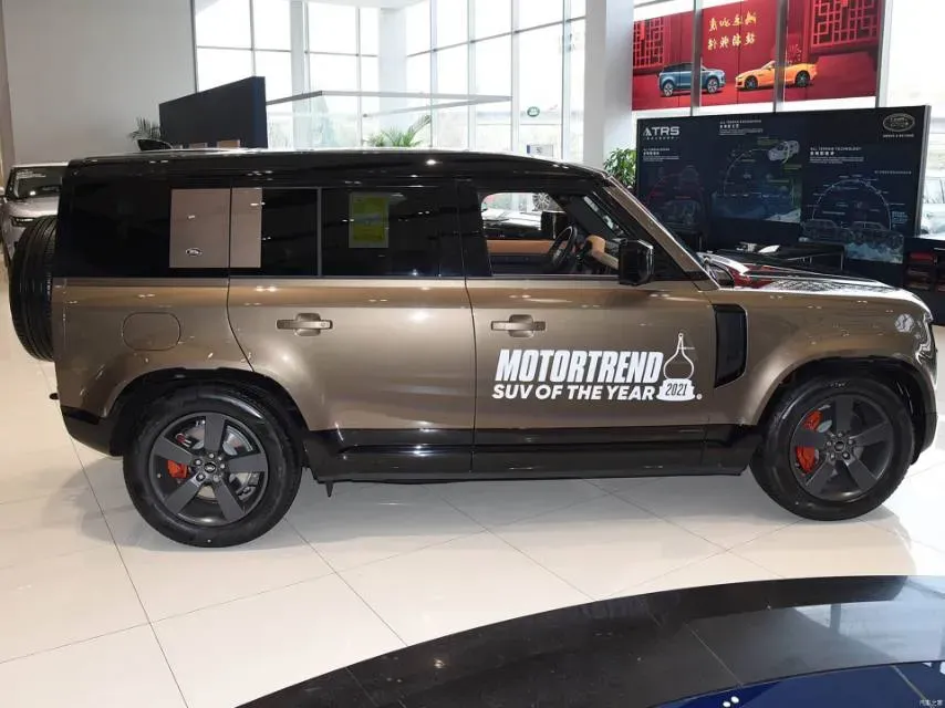 2021 Land Rover Defender 3.0T 400HP L6 8AT,autocango,china used car exporter,china ev exporter,chinese used car exporter,chinese used ev exporter