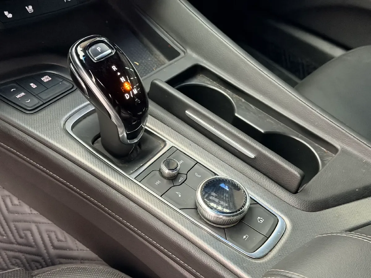 2022 Cadillac CT5 2.0T 237HP L4 10AT,autocango,china used car exporter,china ev exporter,chinese used car exporter,chinese used ev exporter