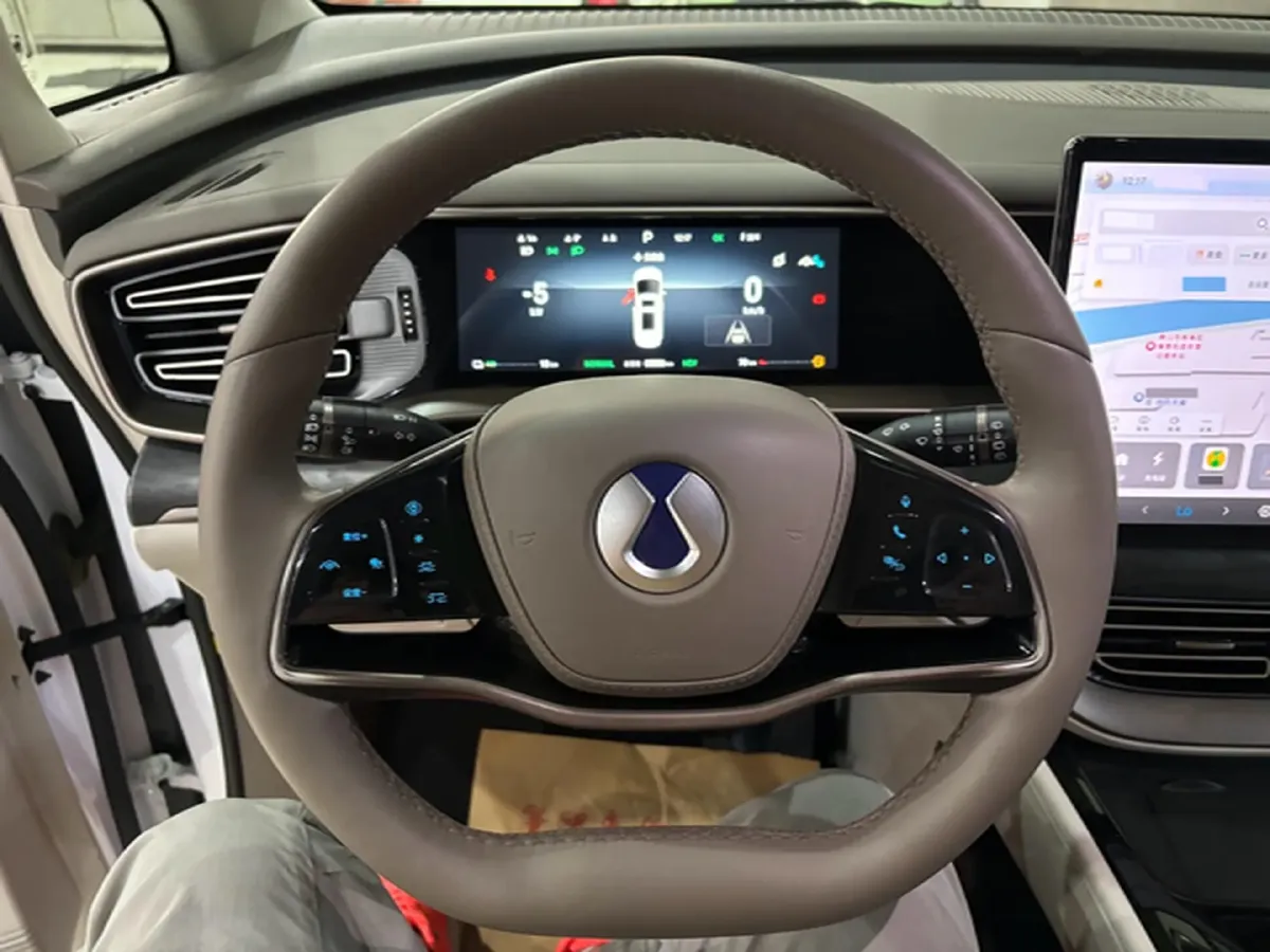 2022 HongQi HS7 3.0T 337HP V6 8AT,autocango,china used car exporter,china ev exporter,chinese used car exporter,chinese used ev exporter