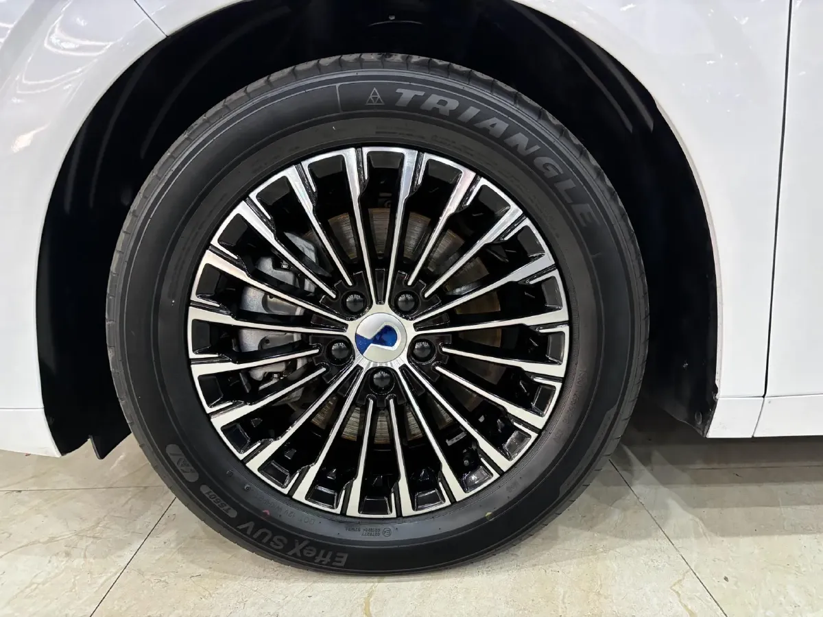 2022 HongQi HS7 3.0T 337HP V6 8AT,autocango,china used car exporter,china ev exporter,chinese used car exporter,chinese used ev exporter