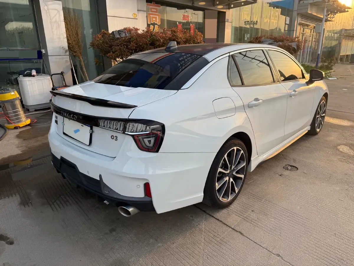 2019 Qoros 5 1.6T 197HP L4 7DCT,autocango,china used car exporter,china ev exporter,chinese used car exporter,chinese used ev exporter