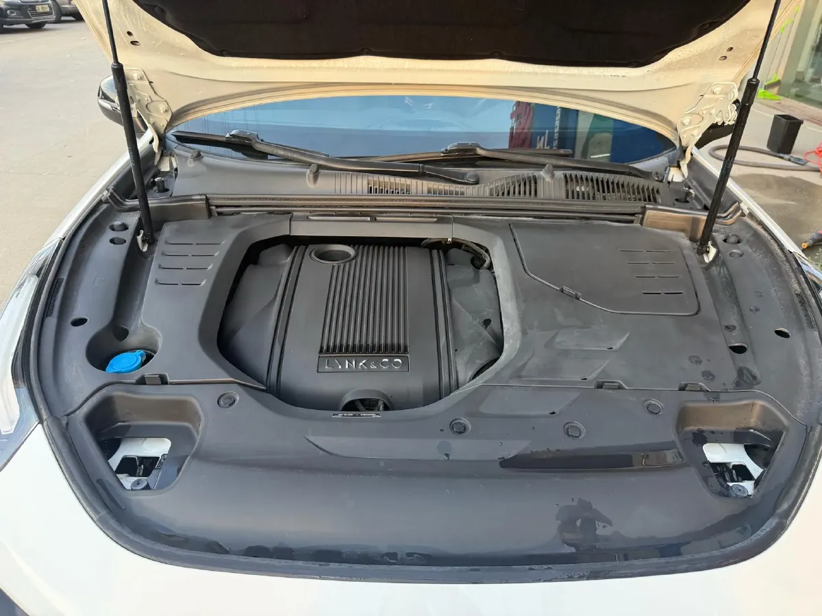 2019 Qoros 5 1.6T 197HP L4 7DCT,autocango,china used car exporter,china ev exporter,chinese used car exporter,chinese used ev exporter