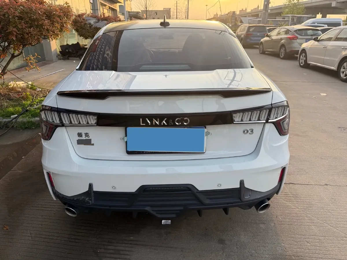 2019 Qoros 5 1.6T 197HP L4 7DCT,autocango,china used car exporter,china ev exporter,chinese used car exporter,chinese used ev exporter