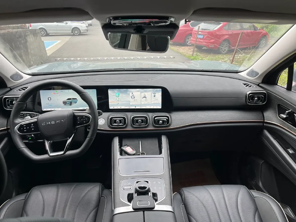 2023 Chery Tiggo 9 2.0T 261HP L4 7DCT,autocango,china used car exporter,china ev exporter,chinese used car exporter,chinese used ev exporter