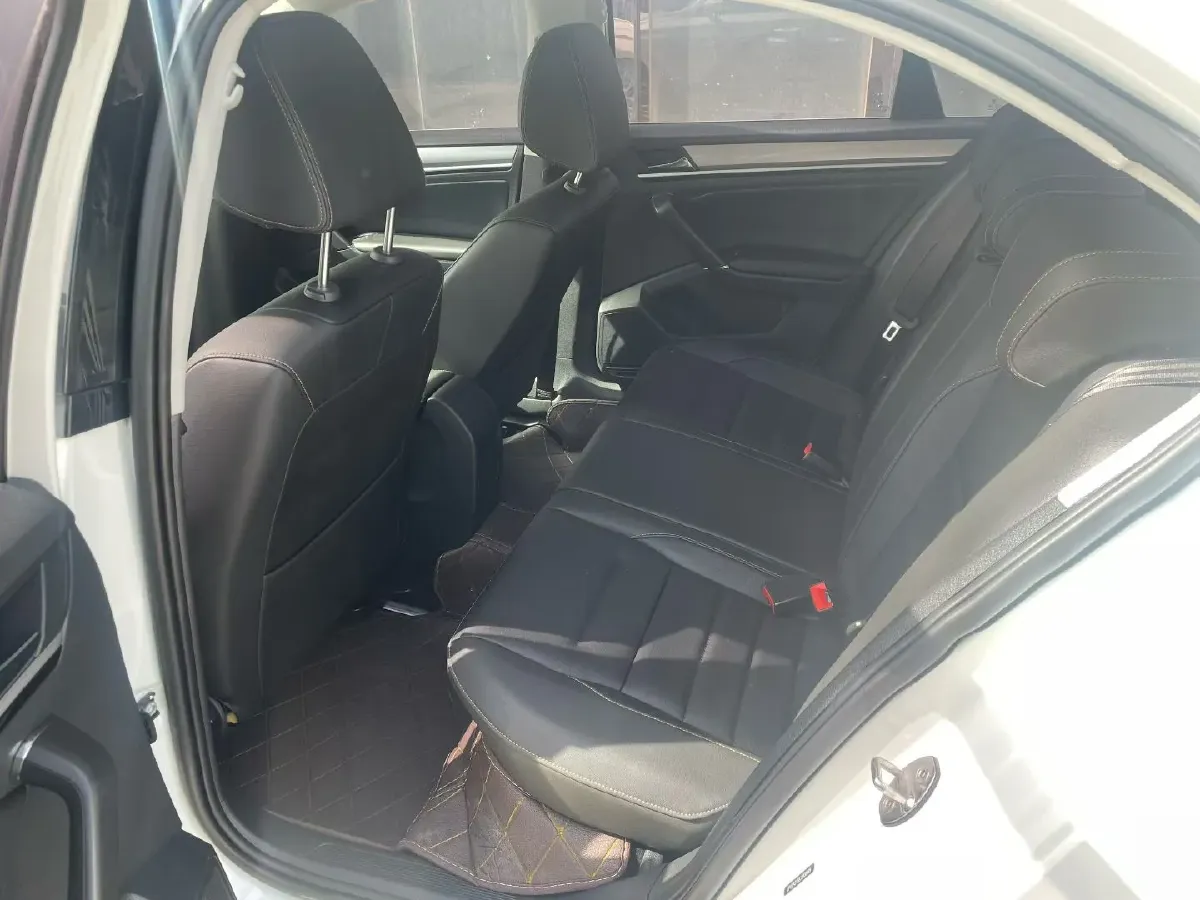 2018 Volkswagen Bora 1.5L 110HP L4 6AT,autocango,china used car exporter,china ev exporter,chinese used car exporter,chinese used ev exporter