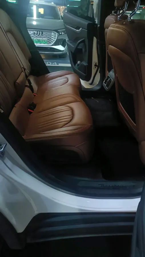 2018 Maserati Levante 3.0T 350HP V6 8AT,autocango,china used car exporter,china ev exporter,chinese used car exporter,chinese used ev exporter