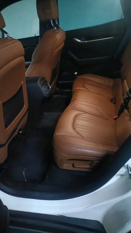 2018 Maserati Levante 3.0T 350HP V6 8AT,autocango,china used car exporter,china ev exporter,chinese used car exporter,chinese used ev exporter