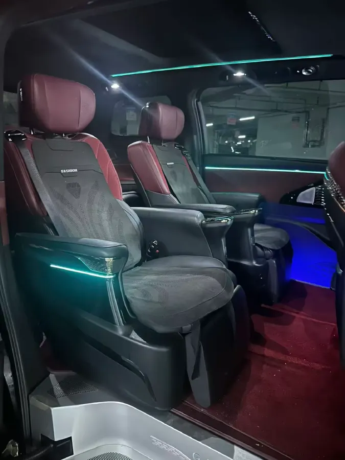 2023 GAC Trumpchi M8 2.0T 190HP L4 E-CVT Hybrid,autocango,china used car exporter,china ev exporter,chinese used car exporter,chinese used ev exporter