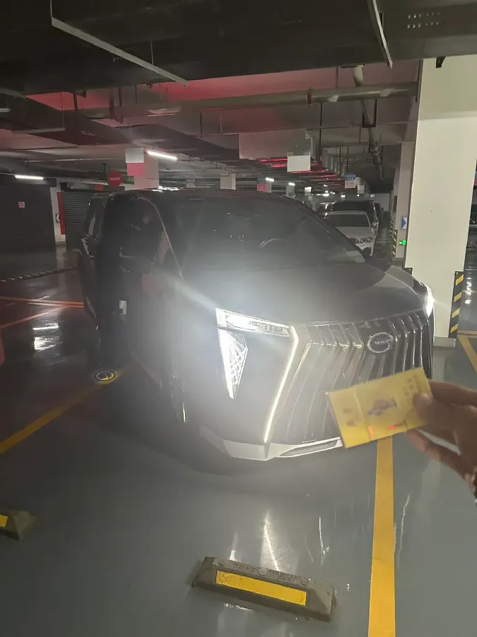 2023 GAC Trumpchi M8 2.0T 190HP L4 E-CVT Hybrid,autocango,china used car exporter,china ev exporter,chinese used car exporter,chinese used ev exporter