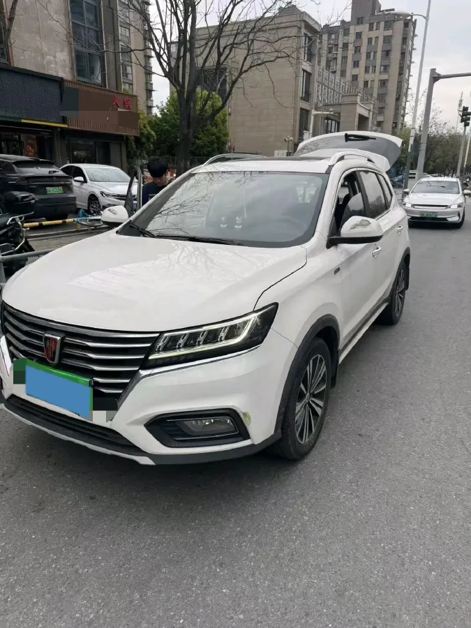 2020 Roewe i6 1.5T 169HP L4 7DCT,autocango,china used car exporter,china ev exporter,chinese used car exporter,chinese used ev exporter