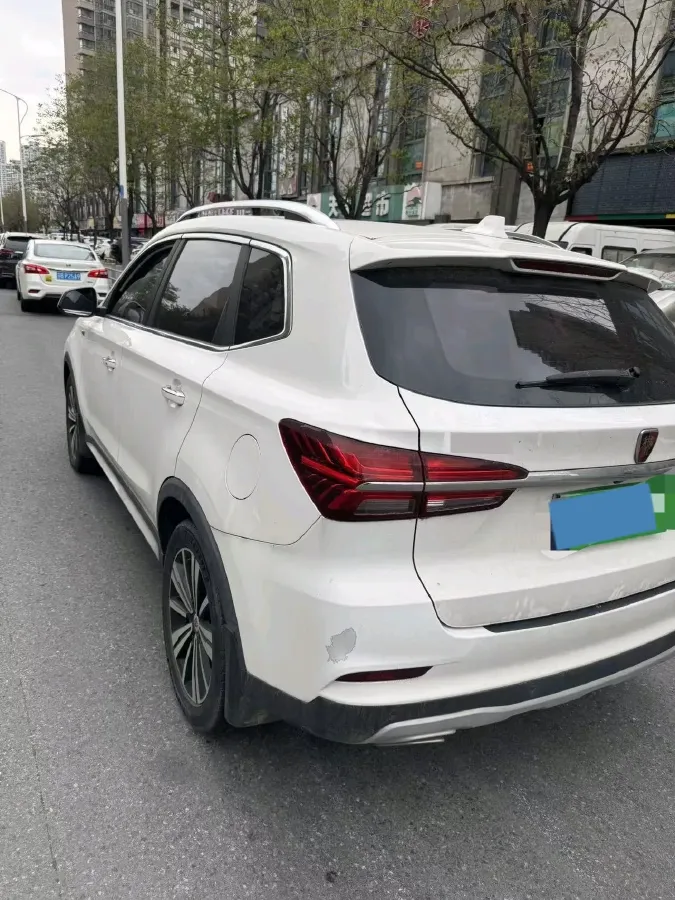 2020 Roewe i6 1.5T 169HP L4 7DCT,autocango,china used car exporter,china ev exporter,chinese used car exporter,chinese used ev exporter
