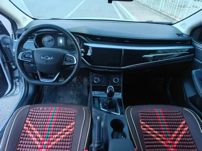 2024 Chery Arrizo 5 1.5L 120HP L4 5MT,autocango,china used car exporter,china ev exporter,chinese used car exporter,chinese used ev exporter