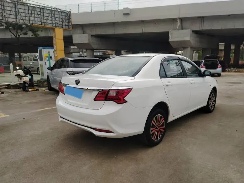 2020 BYD F3 1.5L 109HP L4 5MT,autocango,china used car exporter,china ev exporter,chinese used car exporter,chinese used ev exporter