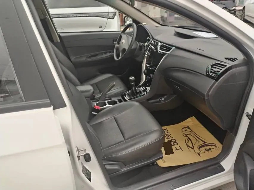 2020 BYD F3 1.5L 109HP L4 5MT,autocango,china used car exporter,china ev exporter,chinese used car exporter,chinese used ev exporter