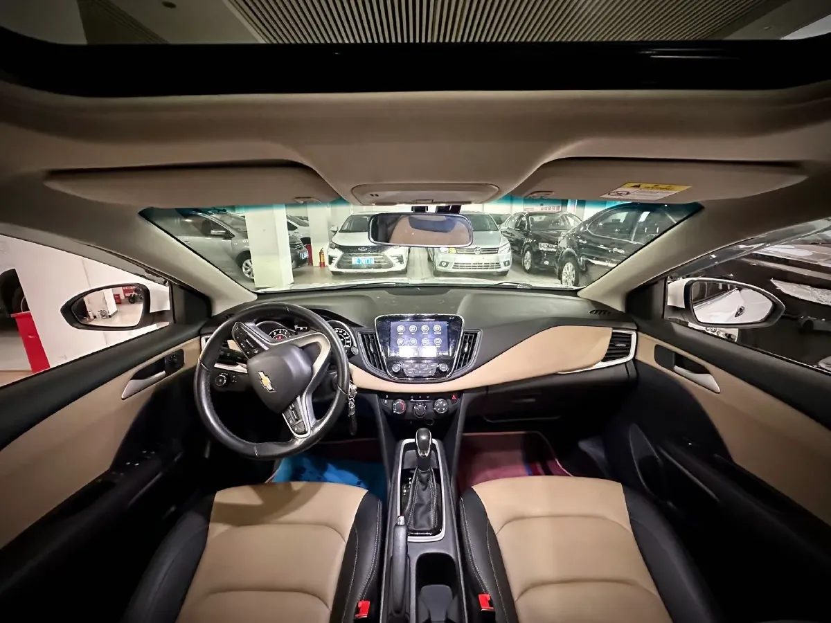 2022 Chevrolet Monza 1.5L 113HP L4 6AT,autocango,china used car exporter,china ev exporter,chinese used car exporter,chinese used ev exporter