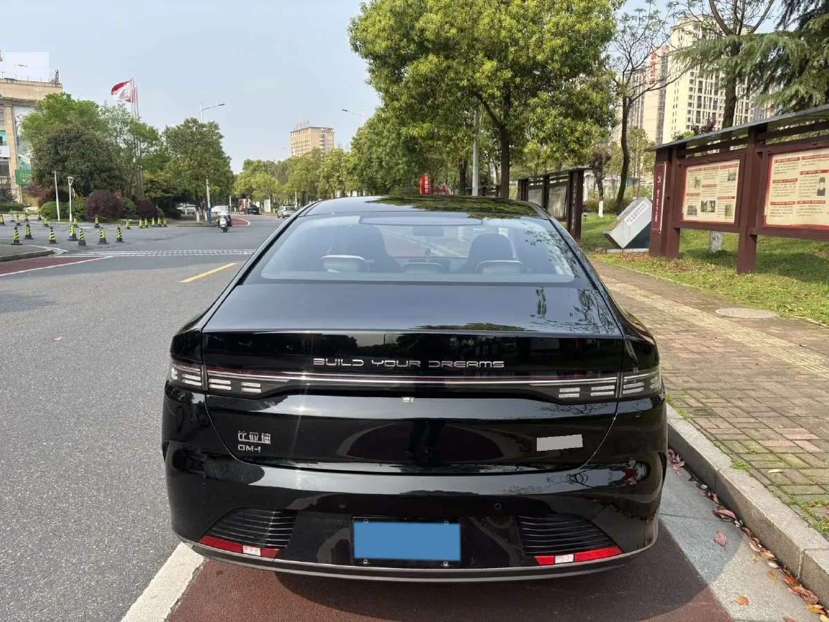 2025 BYD Seal05 DM-i 1.5L 101HP L4 E-CVT PHEV 7.68KWH,autocango,china used car exporter,china ev exporter,chinese used car exporter,chinese used ev exporter