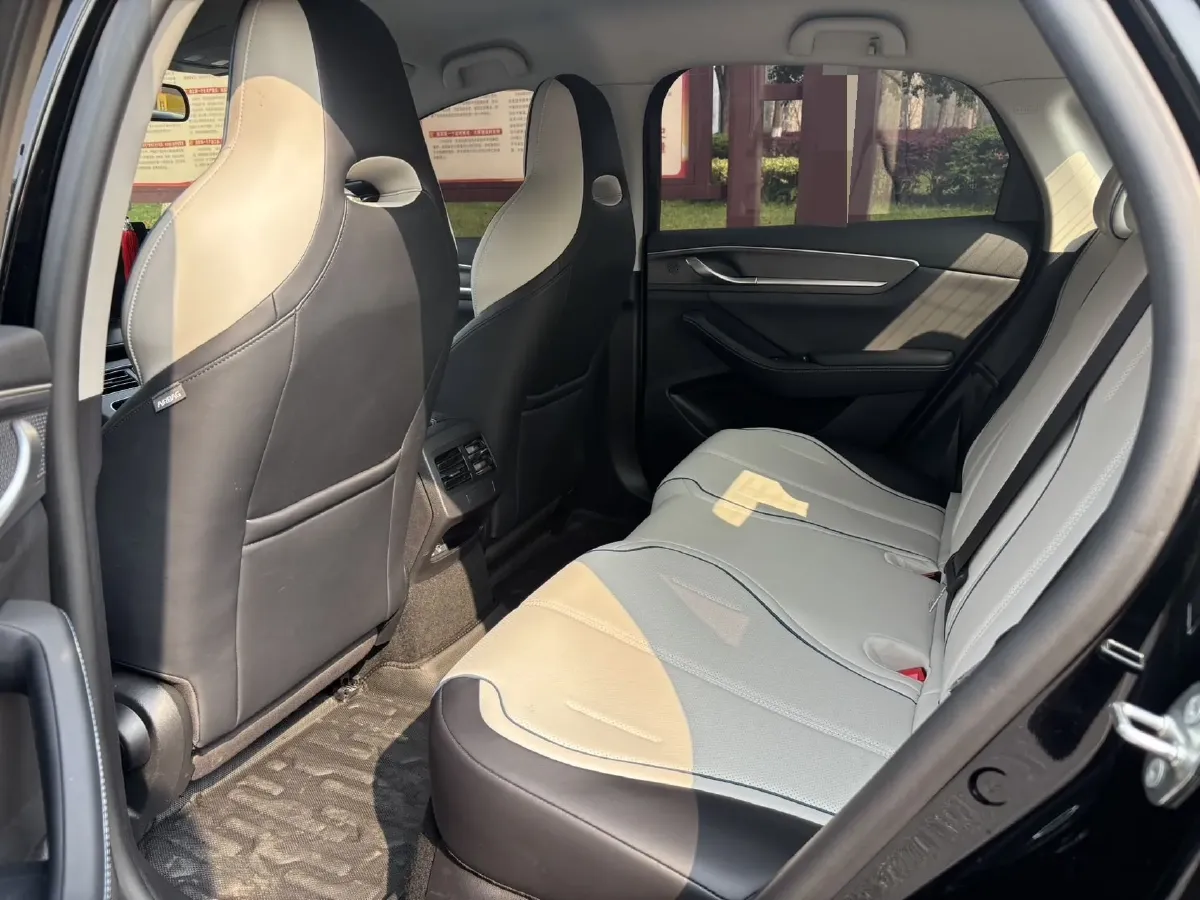 2025 BYD Seal05 DM-i 1.5L 101HP L4 E-CVT PHEV 7.68KWH,autocango,china used car exporter,china ev exporter,chinese used car exporter,chinese used ev exporter