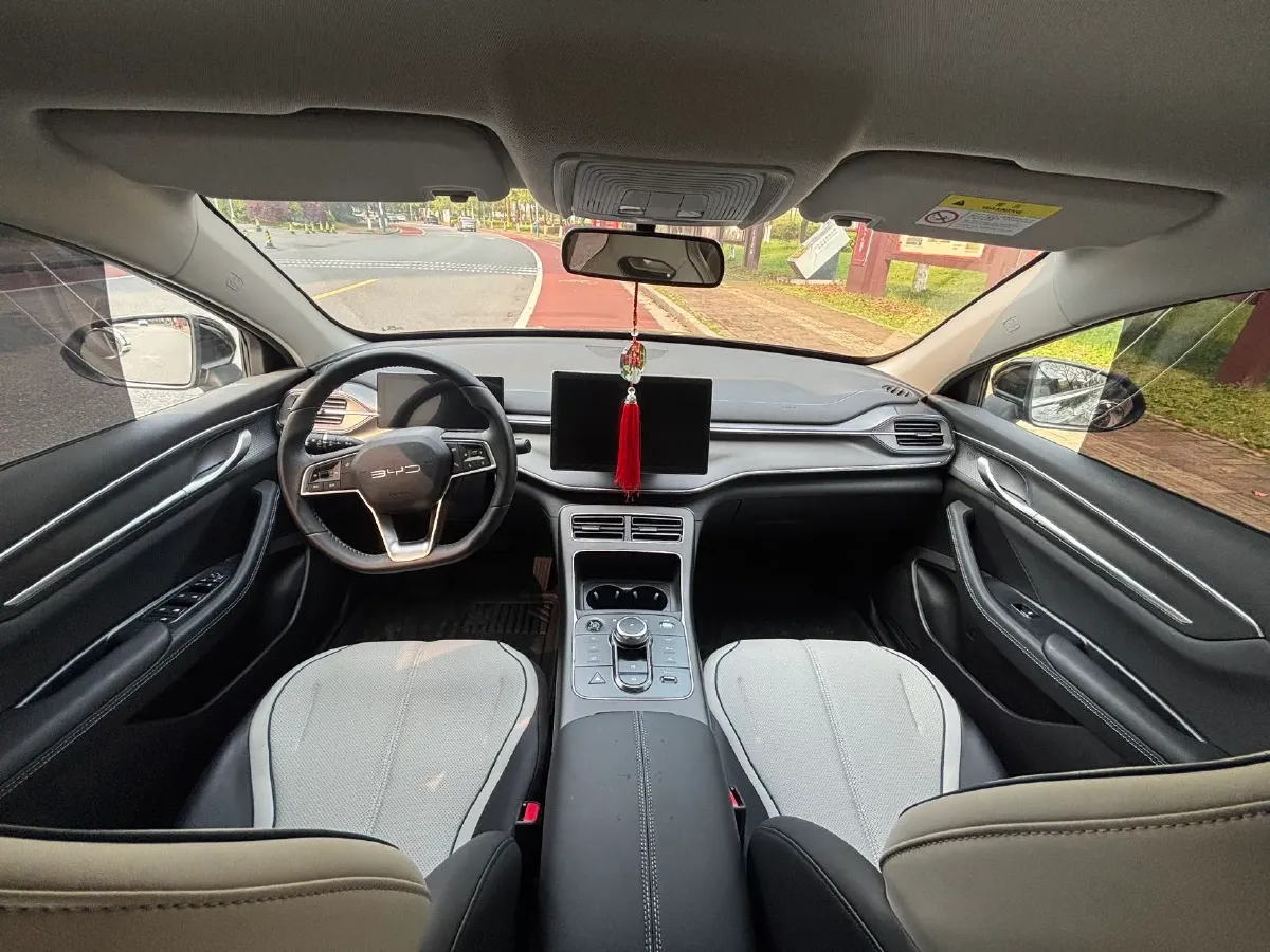 2025 BYD Seal05 DM-i 1.5L 101HP L4 E-CVT PHEV 7.68KWH,autocango,china used car exporter,china ev exporter,chinese used car exporter,chinese used ev exporter