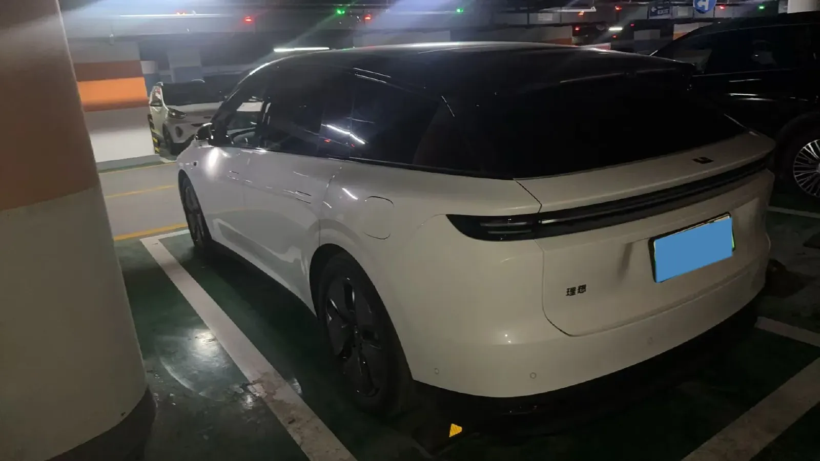 2025 Li i6 BEV,autocango,china used car exporter,china ev exporter,chinese used car exporter,chinese used ev exporter