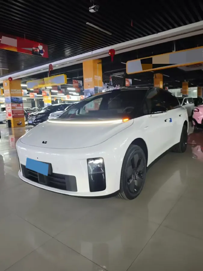 2025 Li i6 BEV,autocango,china used car exporter,china ev exporter,chinese used car exporter,chinese used ev exporter
